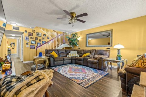 Touwnhouse à vendre à Tampa, Floride: 2 chambres, 142.7 m2 № 1087735 - photo 16