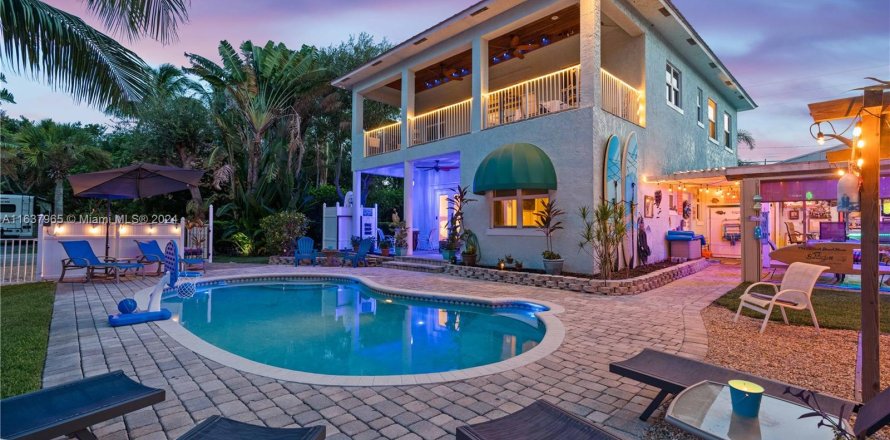 Villa ou maison à Tequesta, Floride 3 chambres, 314.2 m2 № 1310377