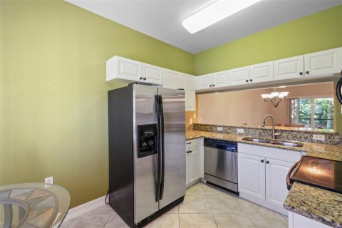 Condo in Punta Gorda, Florida, 2 bedrooms  № 1264914 - photo 26