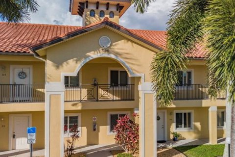 Copropriété à vendre à Punta Gorda, Floride: 2 chambres, 100.24 m2 № 1264914 - photo 6