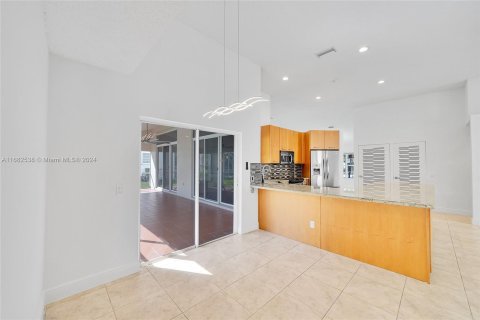 Villa ou maison à vendre à Weston, Floride: 4 chambres, 217.95 m2 № 1423056 - photo 26