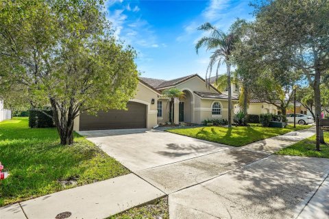 Villa ou maison à vendre à Weston, Floride: 4 chambres, 217.95 m2 № 1423056 - photo 3