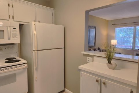 Condo in West Palm Beach, Florida, 1 bedroom  № 1135488 - photo 23