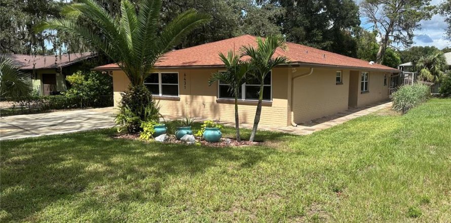 Casa en New Port Richey, Florida 4 dormitorios, 214.6 m2 № 1398697