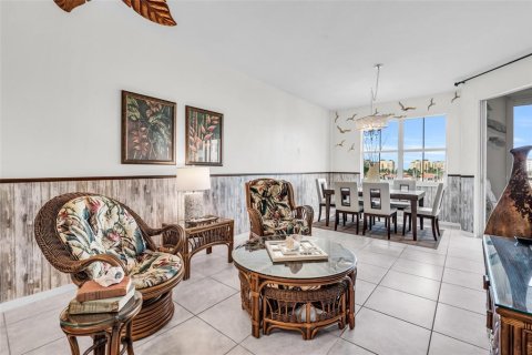 Copropriété à vendre à Punta Gorda, Floride: 2 chambres, 107.3 m2 № 1373220 - photo 8