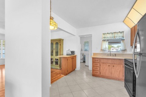 Casa en venta en Tamarac, Florida, 2 dormitorios, 127.74 m2 № 1121194 - foto 4