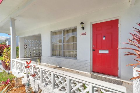 Casa en venta en Tamarac, Florida, 2 dormitorios, 127.74 m2 № 1121194 - foto 11