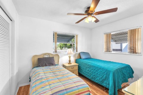 Casa en venta en Tamarac, Florida, 2 dormitorios, 127.74 m2 № 1121194 - foto 10