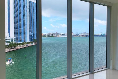 Condominio en venta en Miami, Florida, 2 dormitorios, 117.89 m2 № 1431212 - foto 3