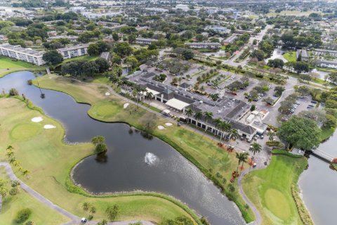 Condominio en venta en Coconut Creek, Florida, 2 dormitorios, 119.94 m2 № 1151401 - foto 4