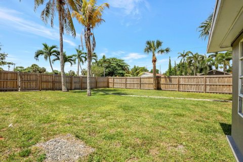 Villa ou maison à vendre à West Palm Beach, Floride: 3 chambres, 57.97 m2 № 1161942 - photo 17