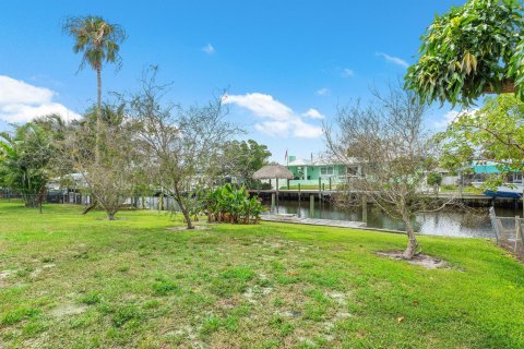 Villa ou maison à vendre à Palm City, Floride: 4 chambres, 258.55 m2 № 1161837 - photo 20