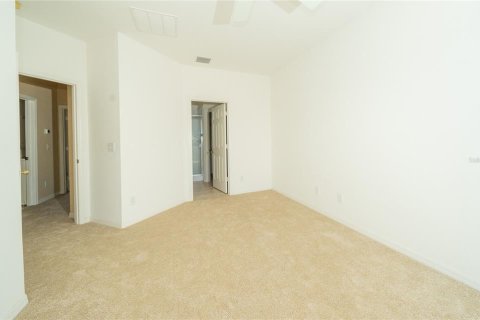 Townhouse in Wesley Chapel, Florida 2 bedrooms, 120.59 sq.m. № 1318144 - photo 21