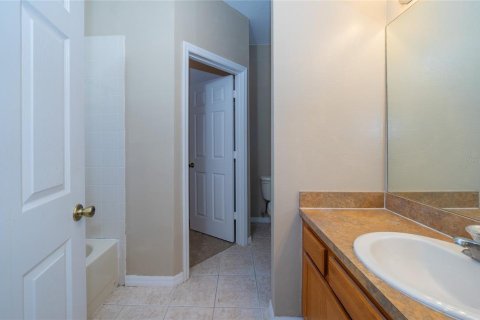 Townhouse in Wesley Chapel, Florida 2 bedrooms, 120.59 sq.m. № 1318144 - photo 27