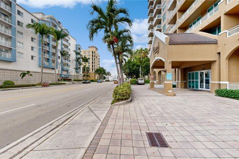 Condominio en venta en Miami, Florida, 2 dormitorios, 99.59 m2 № 1439932 - foto 24