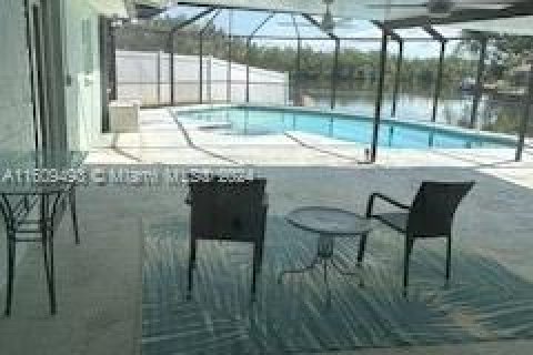 Villa ou maison à vendre à Merrit Island, Floride: 5 chambres № 1231819 - photo 10