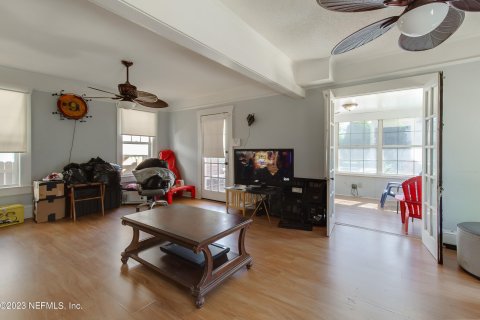 Casa en venta en Jacksonville, Florida, 3 dormitorios, 145.86 m2 № 770491 - foto 4