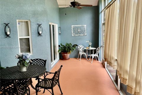 Casa en venta en Port St. Lucie, Florida, 4 dormitorios, 220.92 m2 № 1103103 - foto 26