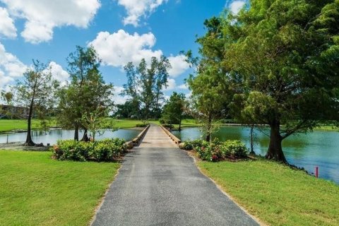 Condo in Pembroke Pines, Florida, 2 bedrooms  № 1103370 - photo 3