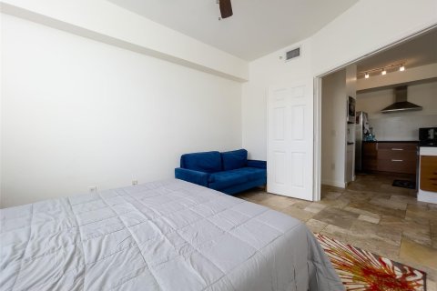 Condo in Hollywood, Florida, 3 bedrooms  № 868895 - photo 21