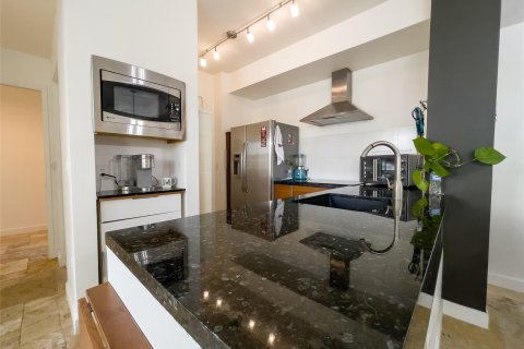 Condominio en alquiler en Hollywood, Florida, 3 dormitorios, 118.64 m2 № 868895 - foto 29