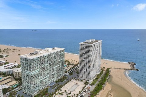 Condo in Fort Lauderdale, Florida, 2 bedrooms  № 1097958 - photo 29