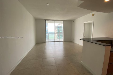 Condominio en alquiler en Miami, Florida, 1 dormitorio, 89.46 m2 № 1396221 - foto 7