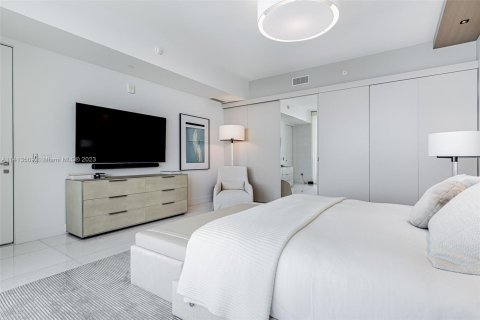 Condominio en venta en Sunny Isles Beach, Florida, 4 dormitorios, 249.16 m2 № 591046 - foto 11