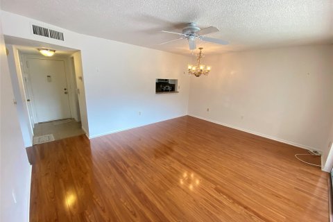 Condominio en venta en Tamarac, Florida, 1 dormitorio, 63.17 m2 № 741890 - foto 30