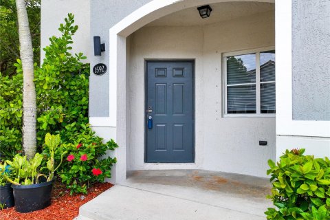 Townhouse in Homestead, Florida 3 bedrooms, 141.03 sq.m. № 1310416 - photo 4