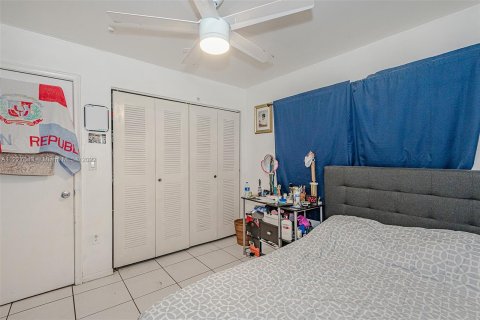 Купить виллу или дом в Майами, Флорида 3 спальни, 113.34м2, № 13040 - фото 19