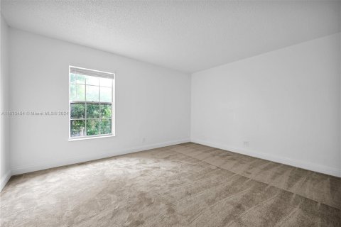 Apartment in Hollywood, Florida 1 bedroom, 67.35 sq.m. № 1397432 - photo 11