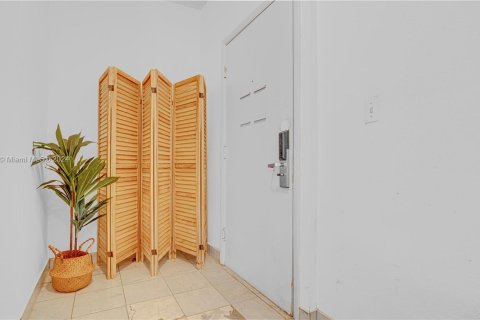 Apartment in Miami Beach, Florida 1 bedroom, 53.6 sq.m. № 1397429 - photo 14