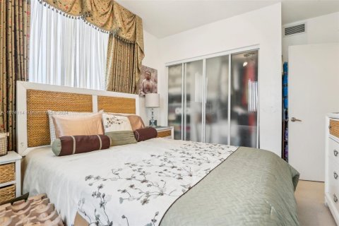 Condo in Aventura, Florida, 3 bedrooms  № 1397392 - photo 22