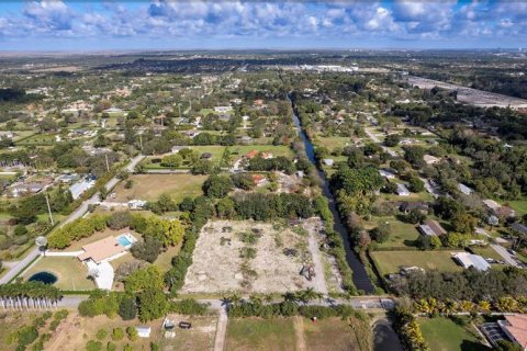 Купить земельный участок в Саутвест-Ранчес, Флорида № 474969 - фото 2