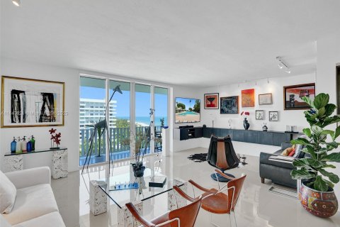 Copropriété à vendre à Key Biscayne, Floride: 1 chambre, 91.04 m2 № 711986 - photo 6