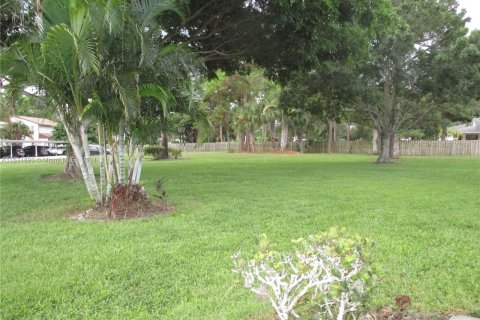 House in Stuart, Florida 2 bedrooms, 90.77 sq.m. № 1304727 - photo 6