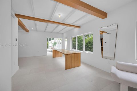 Casa en venta en Coral Gables, Florida, 4 dormitorios, 233.84 m2 № 1294132 - foto 10