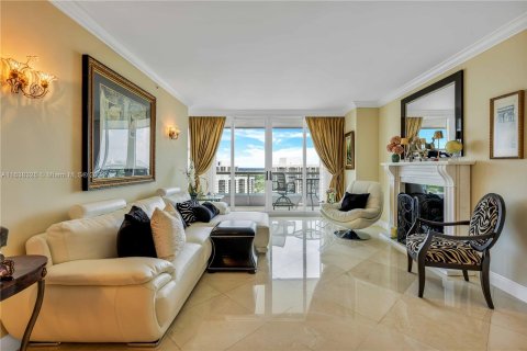 Condo in Aventura, Florida, 2 bedrooms  № 1310330 - photo 30