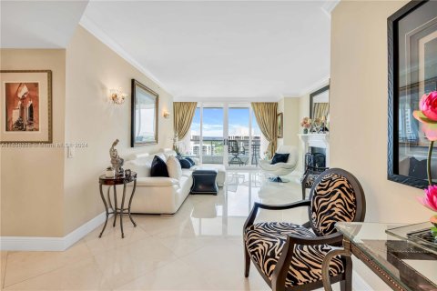 Condominio en venta en Aventura, Florida, 2 dormitorios, 139.82 m2 № 1310330 - foto 28