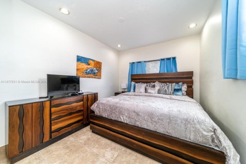 Casa en venta en Hollywood, Florida, 5 dormitorios, 169.08 m2 № 809182 - foto 13