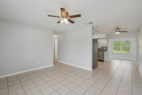 Casa en venta en North Port, Florida, 3 dormitorios, 111.2 m2 № 1283246 - foto 11