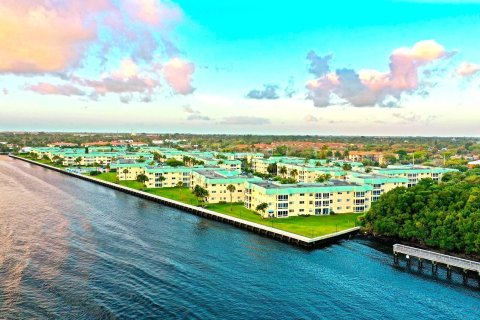 Condominio en venta en Boynton Beach, Florida, 2 dormitorios, 111.48 m2 № 1102310 - foto 5