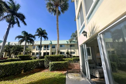 Condominio en venta en Boynton Beach, Florida, 2 dormitorios, 111.48 m2 № 1102310 - foto 25