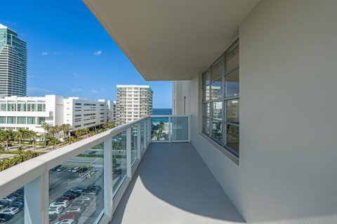 Copropriété à vendre à Hollywood, Floride: 2 chambres, 123.84 m2 № 1174210 - photo 26