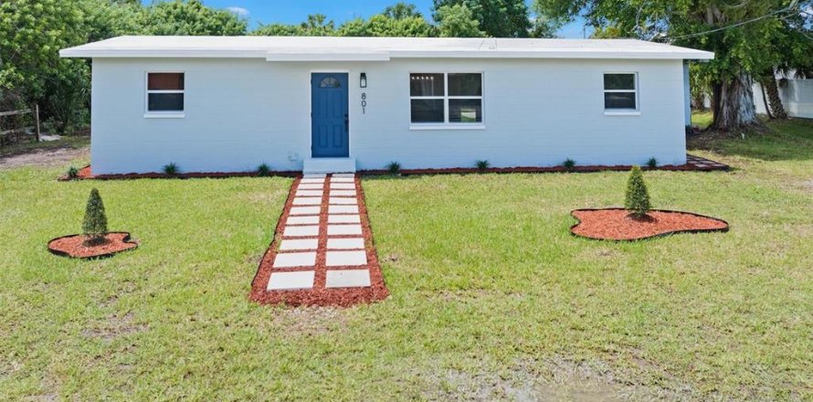 House in Punta Gorda, Florida 3 bedrooms, 107.02 sq.m. № 1250684