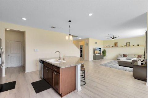 Casa en venta en Orlando, Florida, 4 dormitorios, 279.45 m2 № 1391111 - foto 7