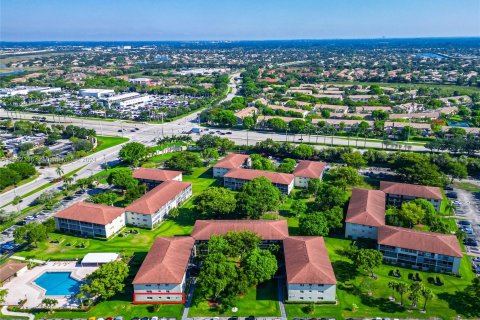 Condo in Pembroke Pines, Florida, 2 bedrooms  № 1208305 - photo 29