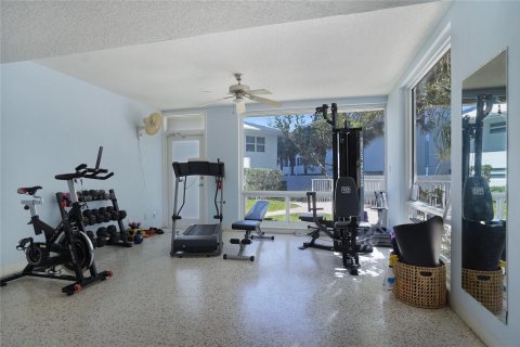 Copropriété à vendre à Lauderdale-by-the-Sea, Floride: 2 chambres, 116.13 m2 № 1102375 - photo 22