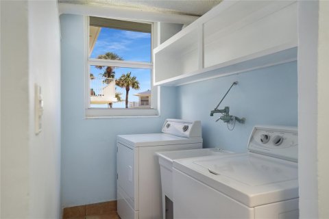 Copropriété à vendre à Lauderdale-by-the-Sea, Floride: 2 chambres, 116.13 m2 № 1102375 - photo 19